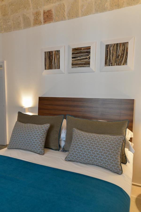 B-Welcome Rooms Of Charme E Relax 滨海波利尼亚诺 外观 照片