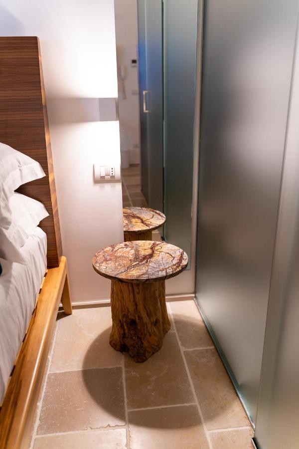 B-Welcome Rooms Of Charme E Relax 滨海波利尼亚诺 外观 照片